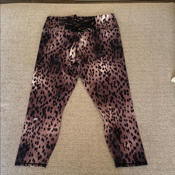 Leopard Print Sports Bra and Leggings Set extra large fabletics new with tags - Picture 6 of 12